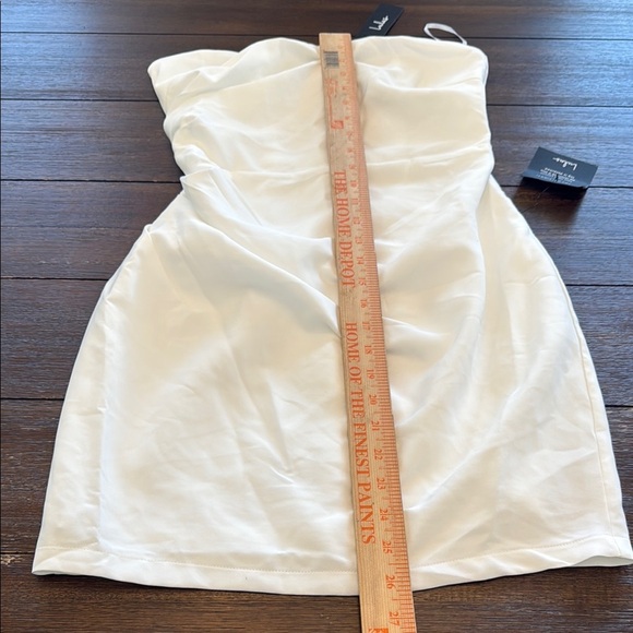 Lulus Festive Occasion White Ruched Strapless Bodycon Mini Dress Size Small - Picture 6 of 13